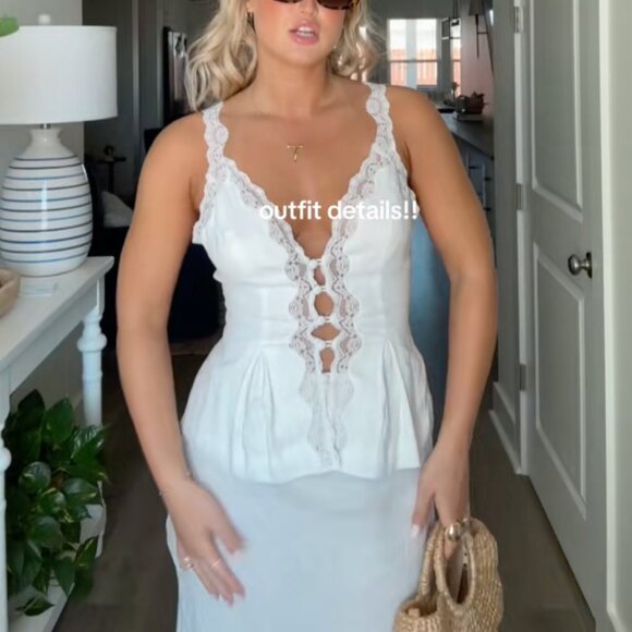 Reformation Tops - BEST NWT Reformation Josefina Linen Top White Ivory French Summer Vacation